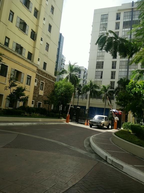 Palm Tree Genlex Condo Manila Dış mekan fotoğraf